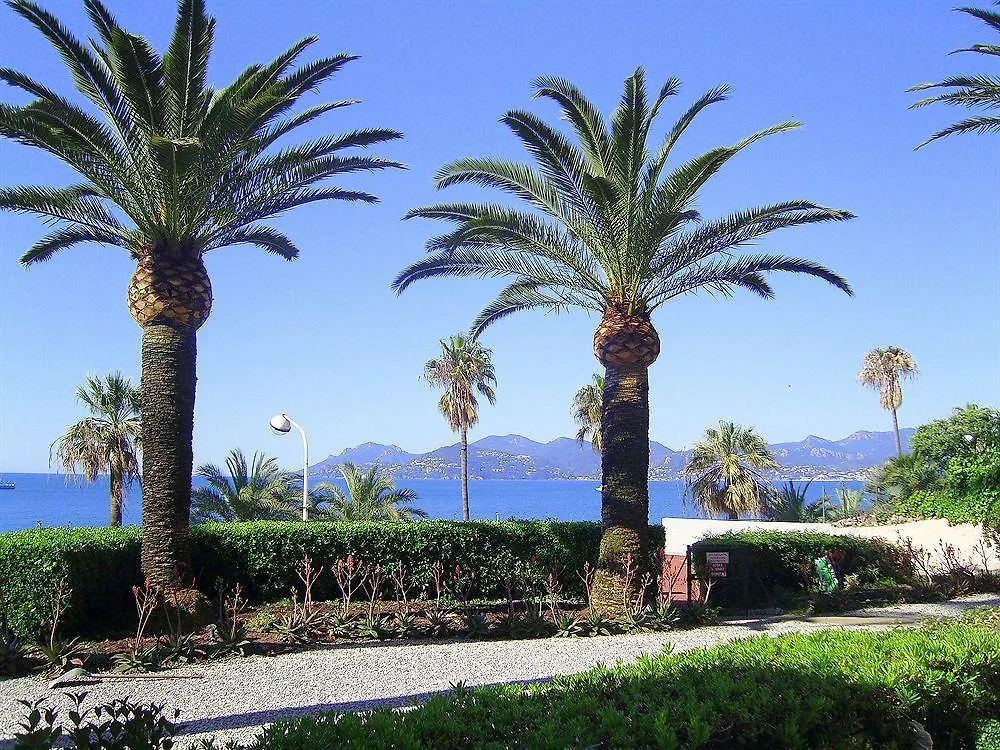 Residence Le Cannes Beach