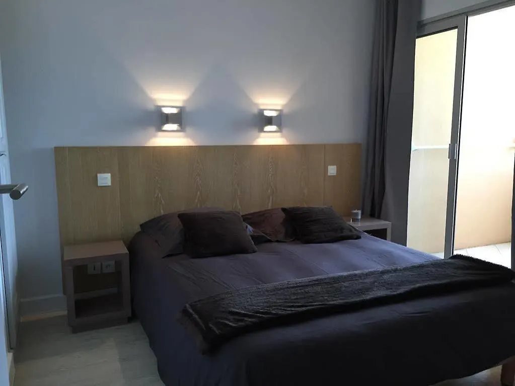 Resort Residence Le Cannes Beach