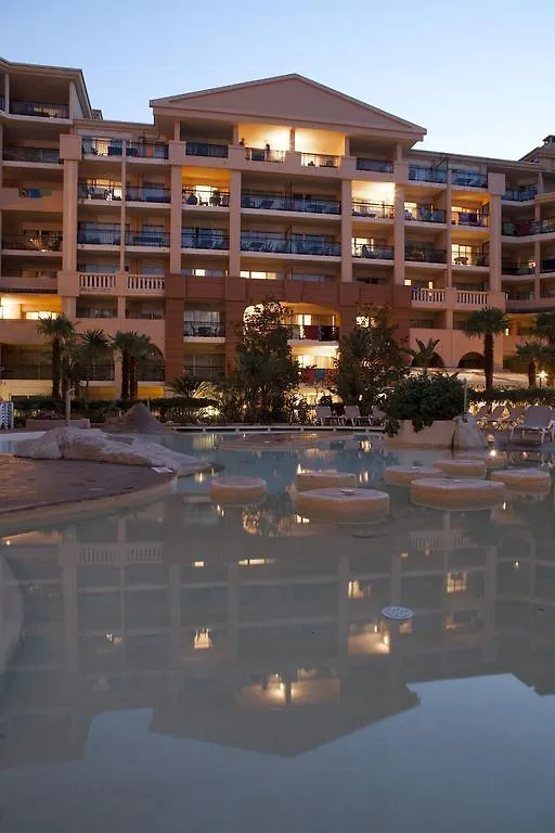 Residence Le Cannes Beach 2*,