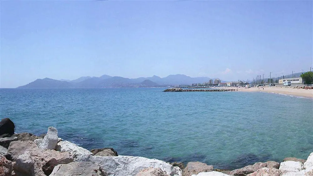 Resort Residence Le Cannes Beach